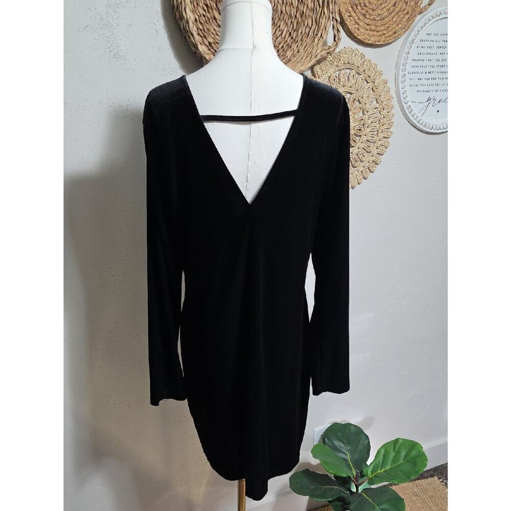 Cara Santana x Nine West Collab LBD Black Velvet Mini Dress Womens XXL Like New